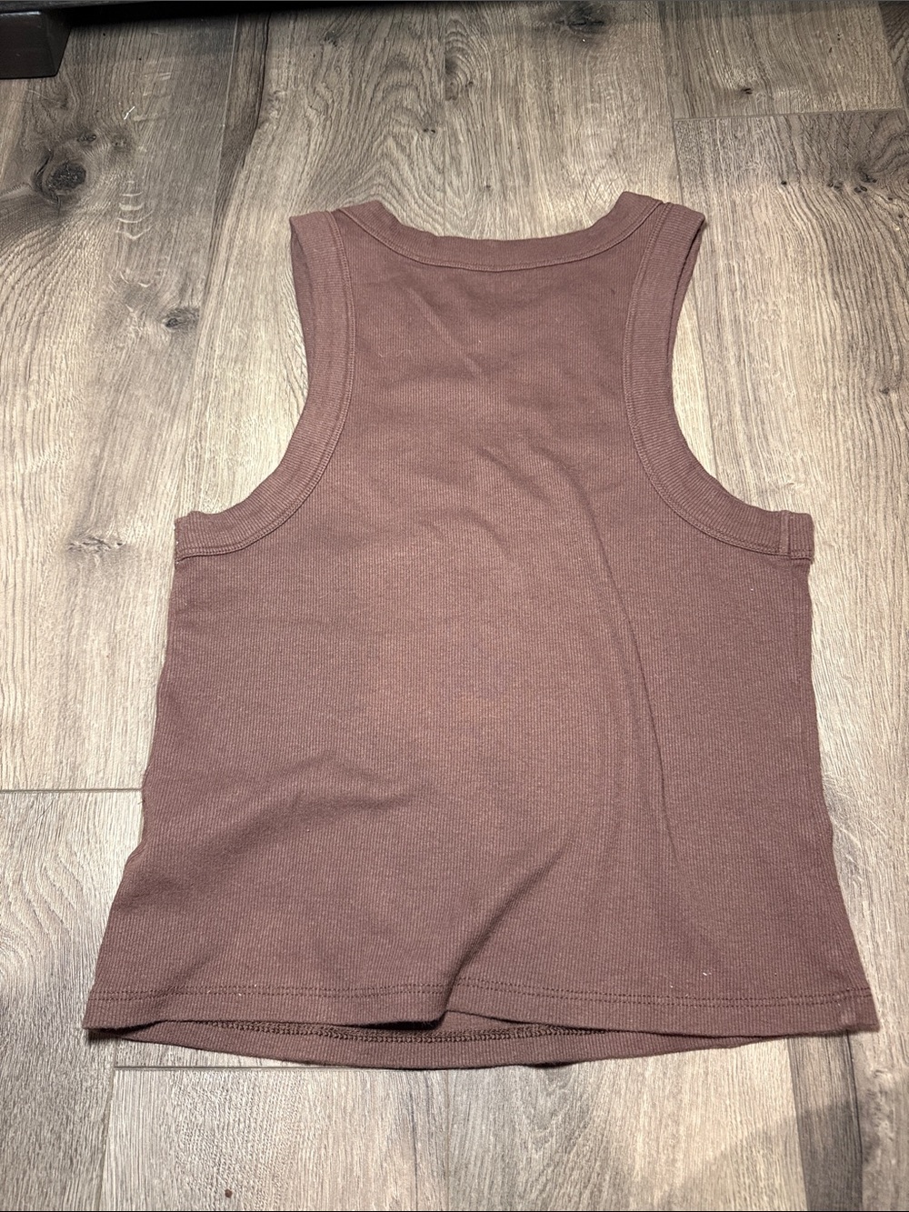 Old Navy Women's Chocolate Brown Ribbed Tank - Picture 2 of 3